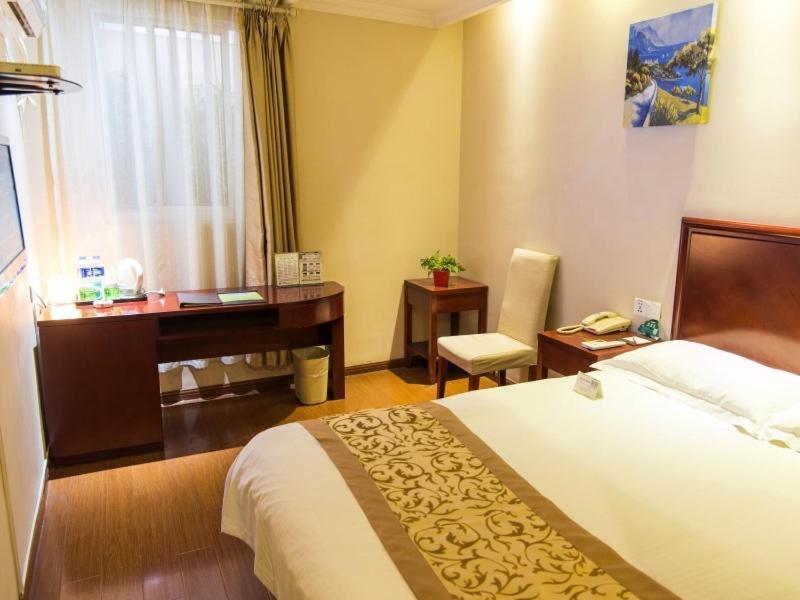 Greentree Inn Jiangsu Taizhou Jingjiang Bus Station Express Hotel Exterior foto