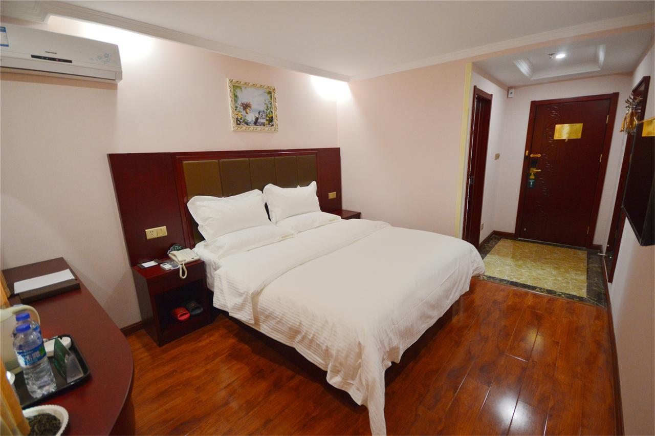 Greentree Inn Jiangsu Taizhou Jingjiang Bus Station Express Hotel Exterior foto